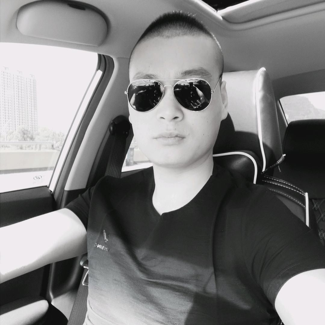 Mr.赵  夜归人。。。