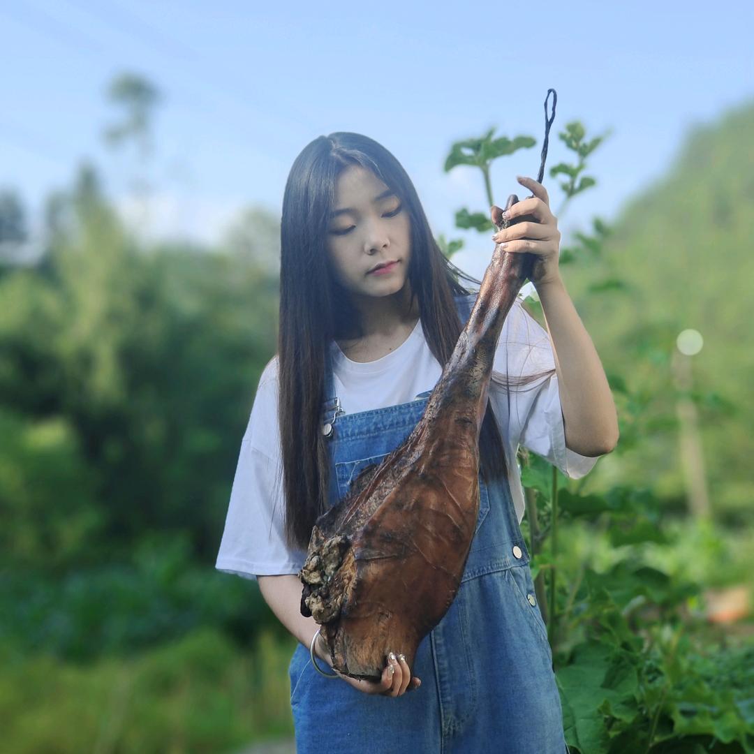 重庆巫溪县盼盼腊肉