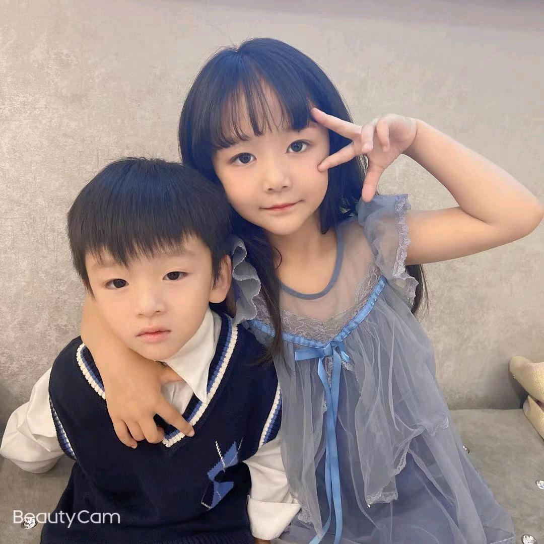 一个修手机的康哥哥