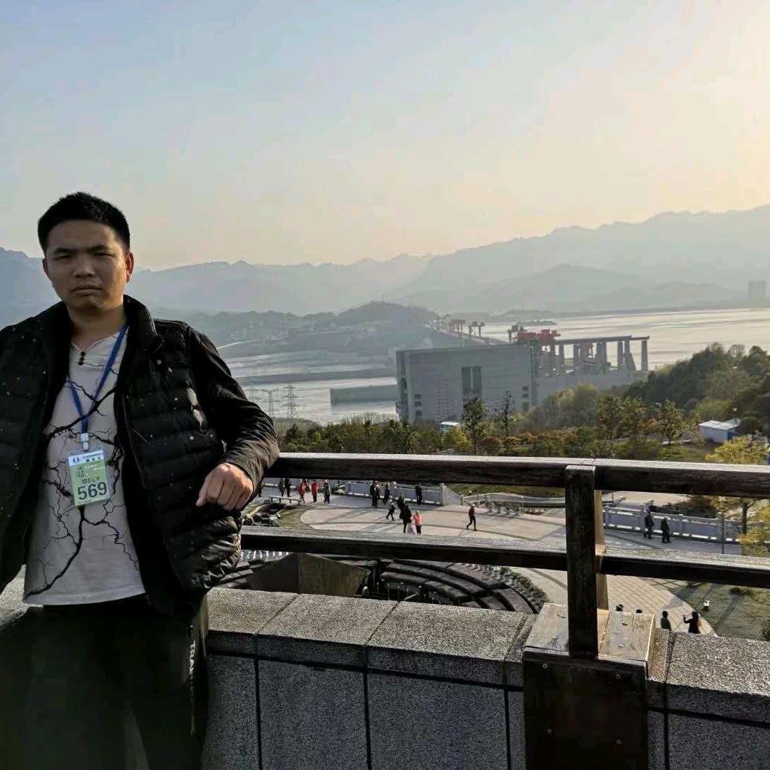 天亮了