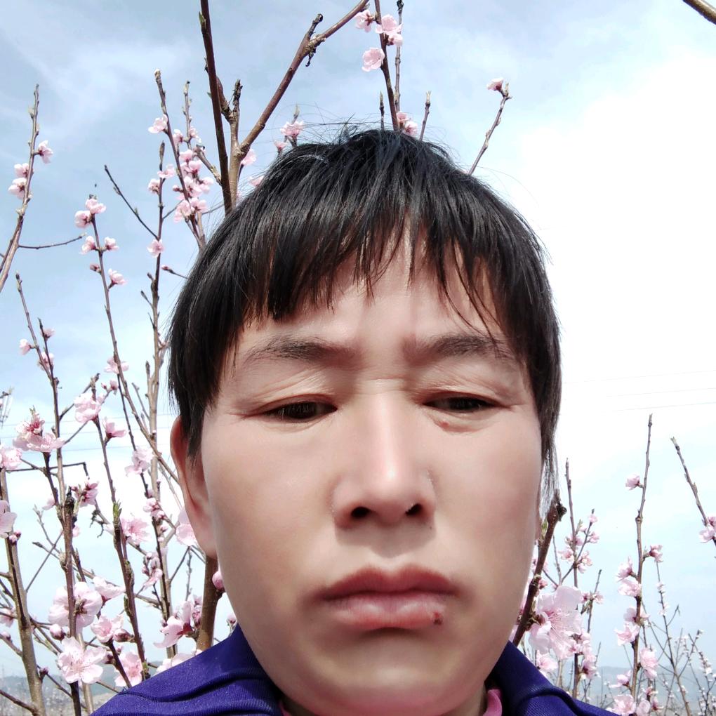 默默