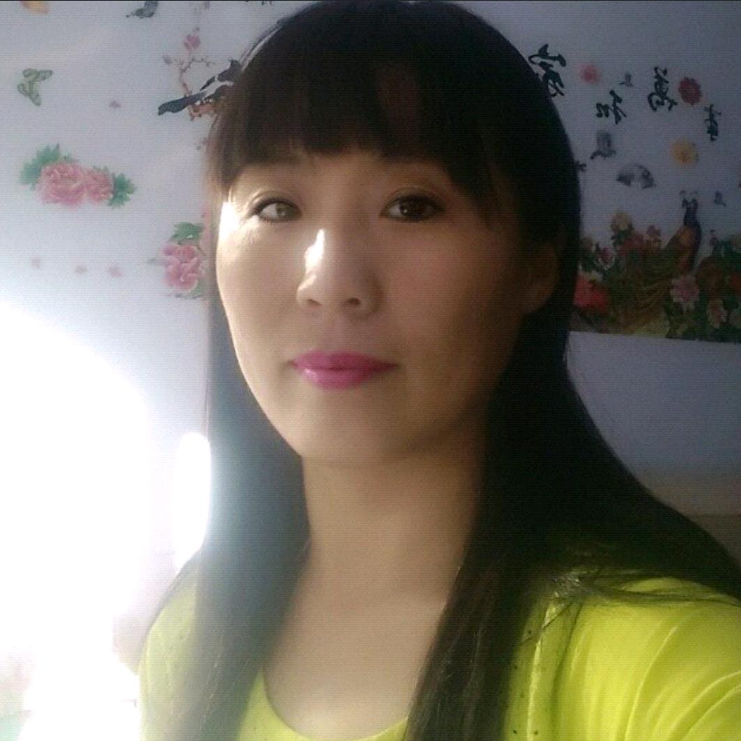 朝霞映红了橘子