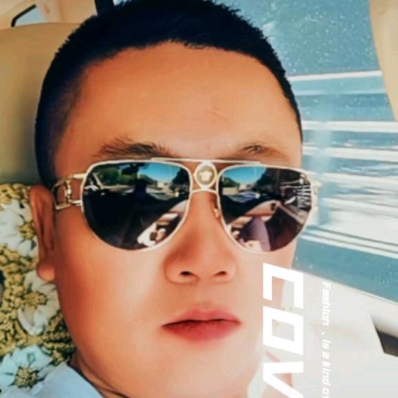 村长他哥