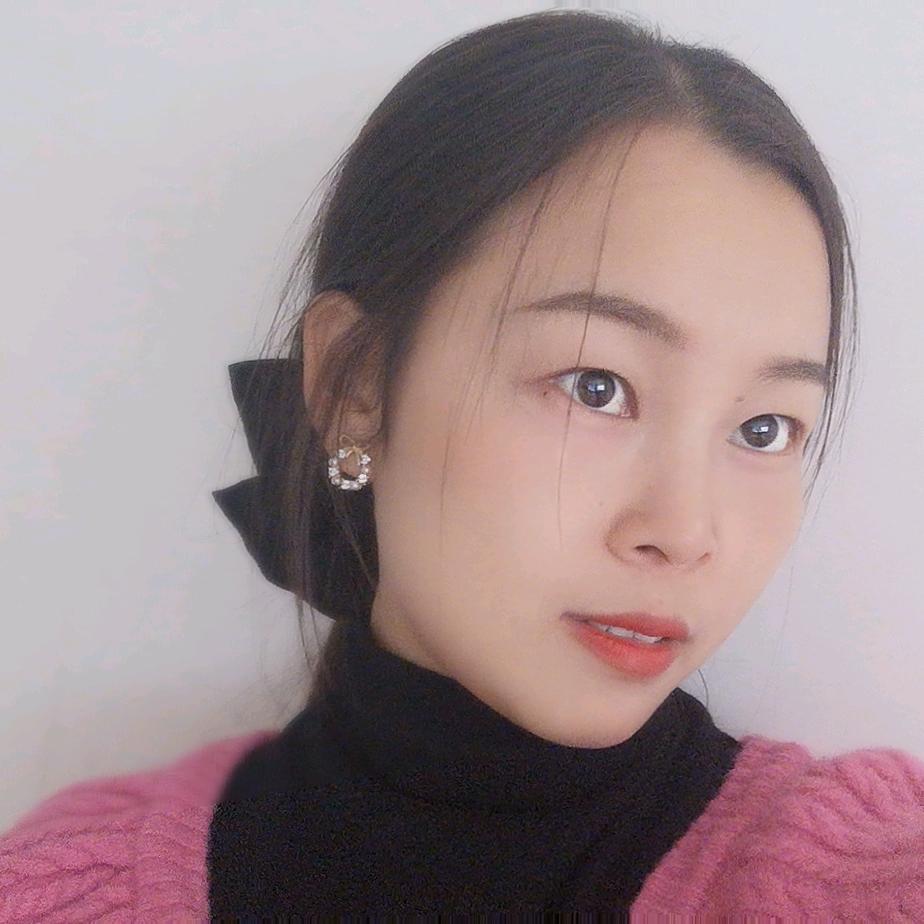 @卖鞋的小姐姐