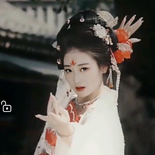 暮成雪
