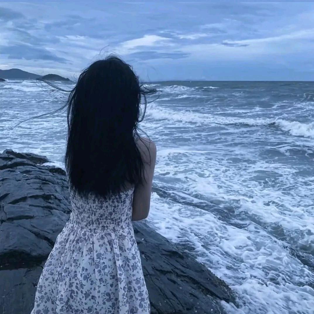 韦