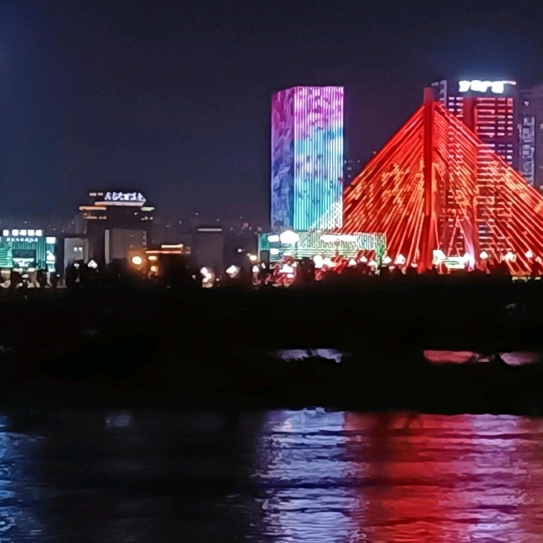 中华爱眼沈波