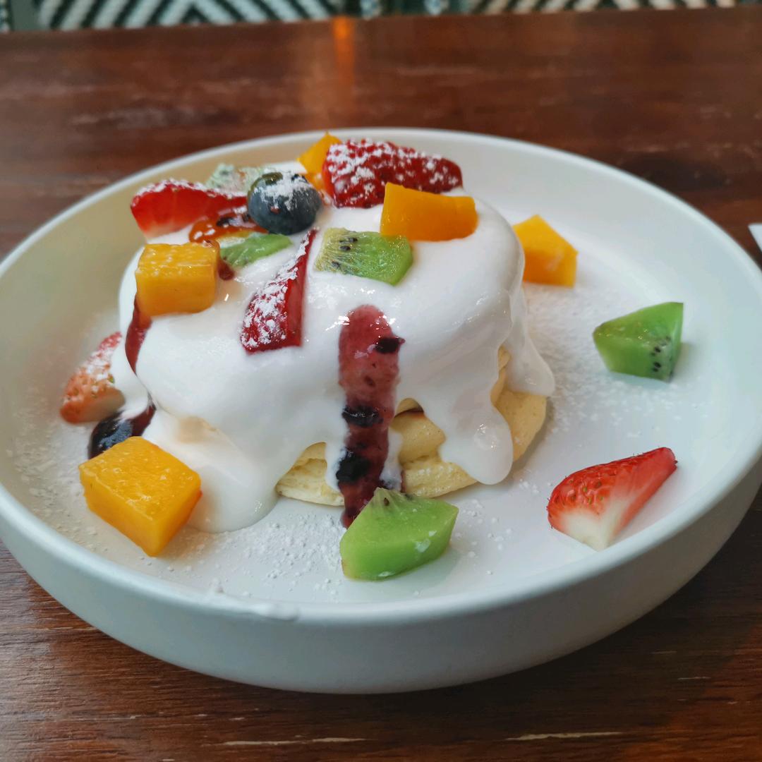 胖胖爱吃好吃的