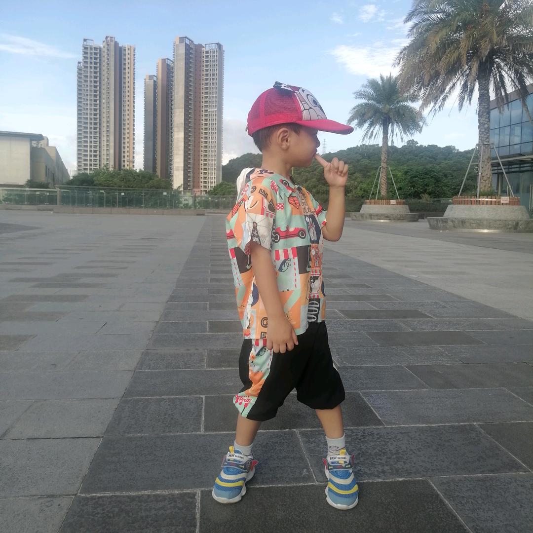 杨杨妈