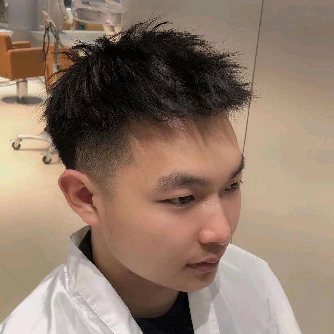 小伟探杭州