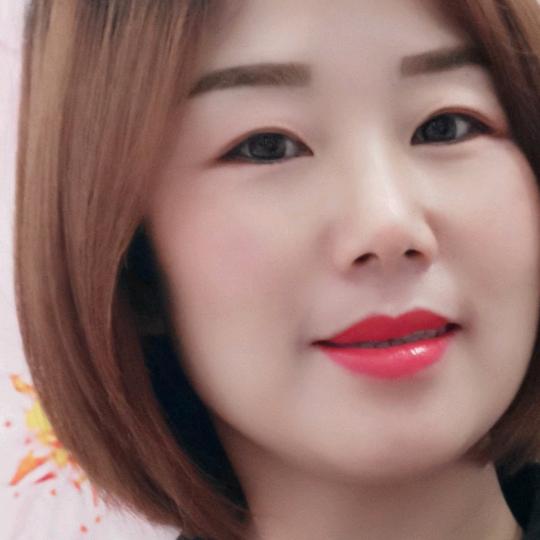 南白华诚大都会金甲虫化妆品店王成燕