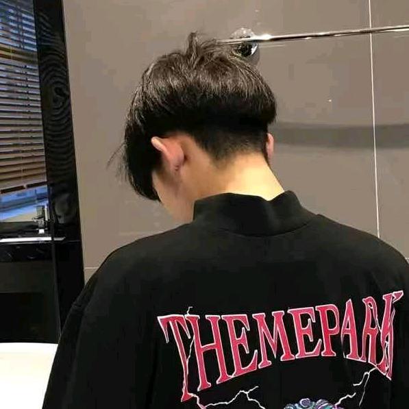 纯爱（带点颜色就无敌了）