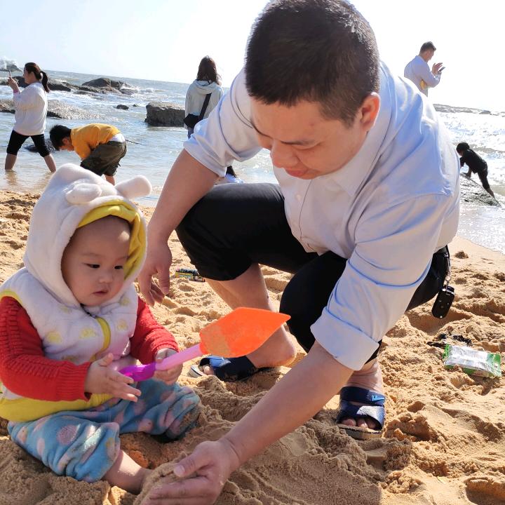 卖柚子的梁先生