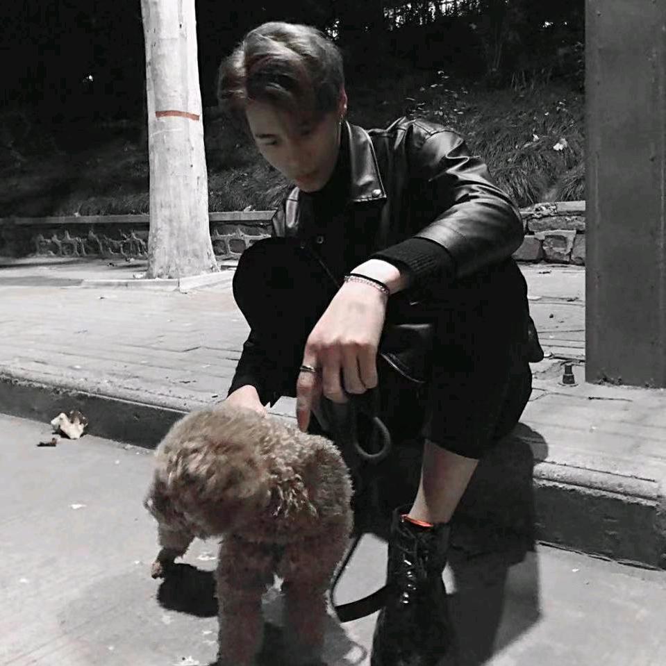 A. 未来*SALON  安染