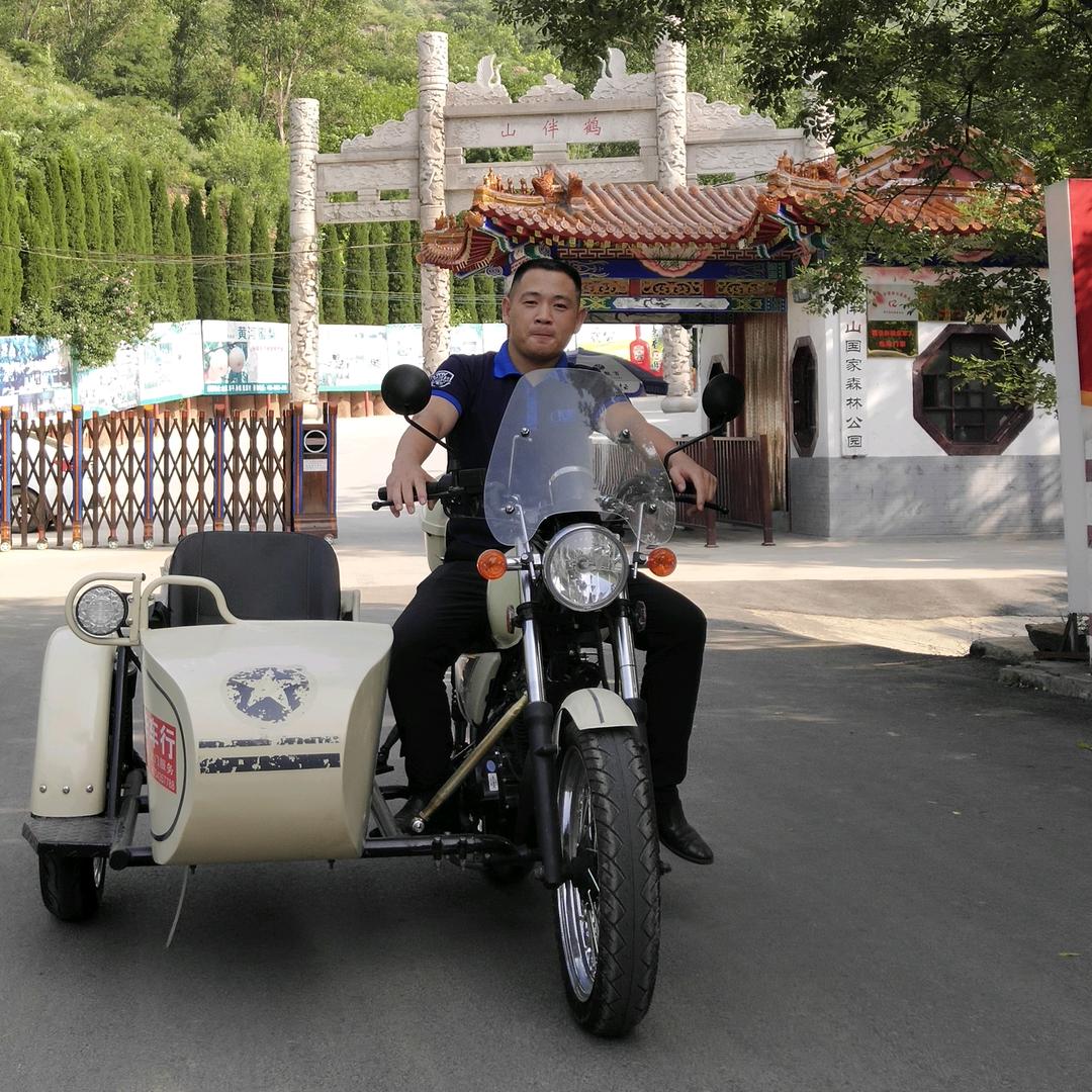 高青凯旋车业CEO