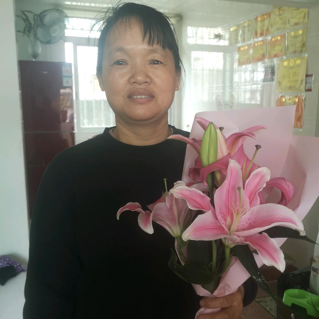 A小张