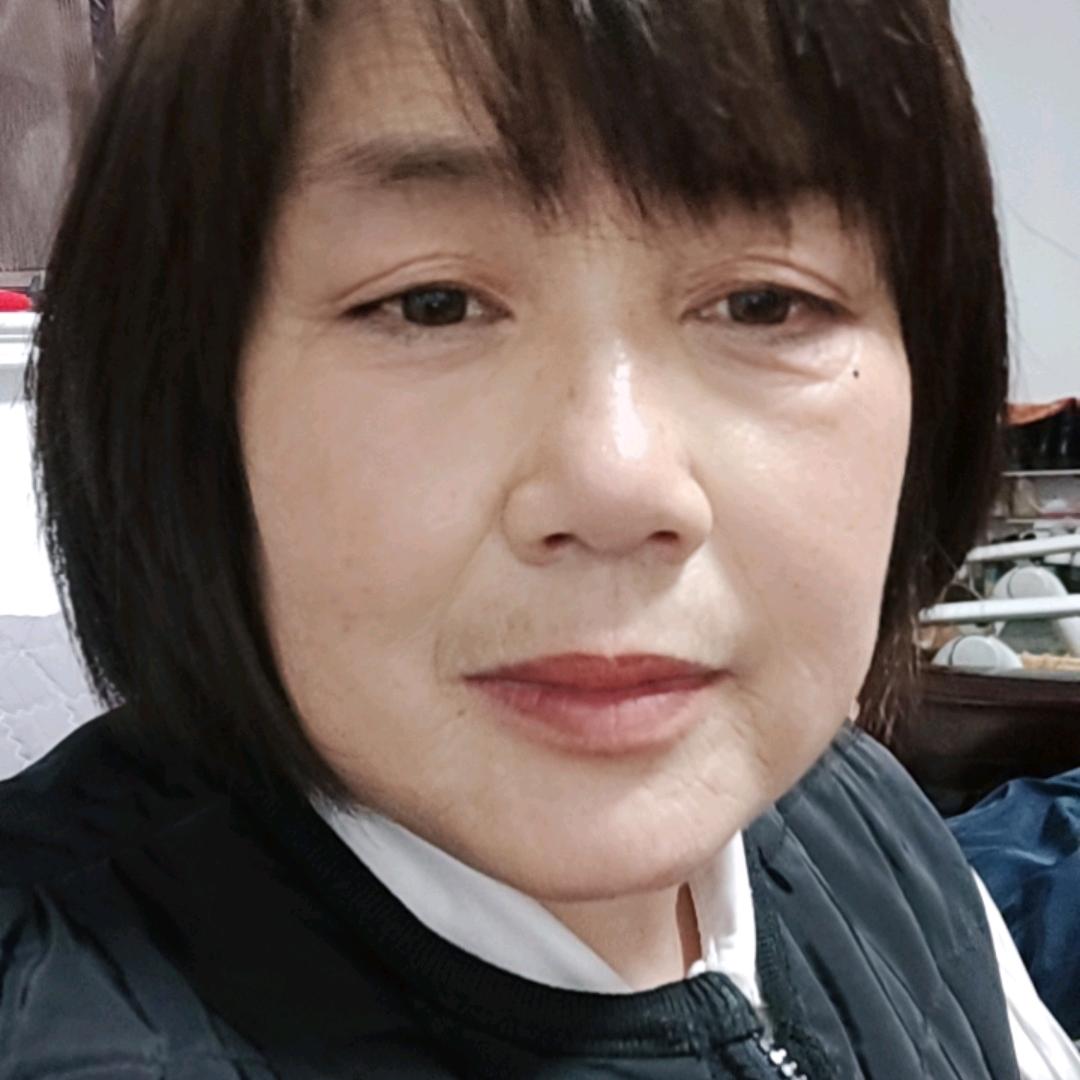 王芳：