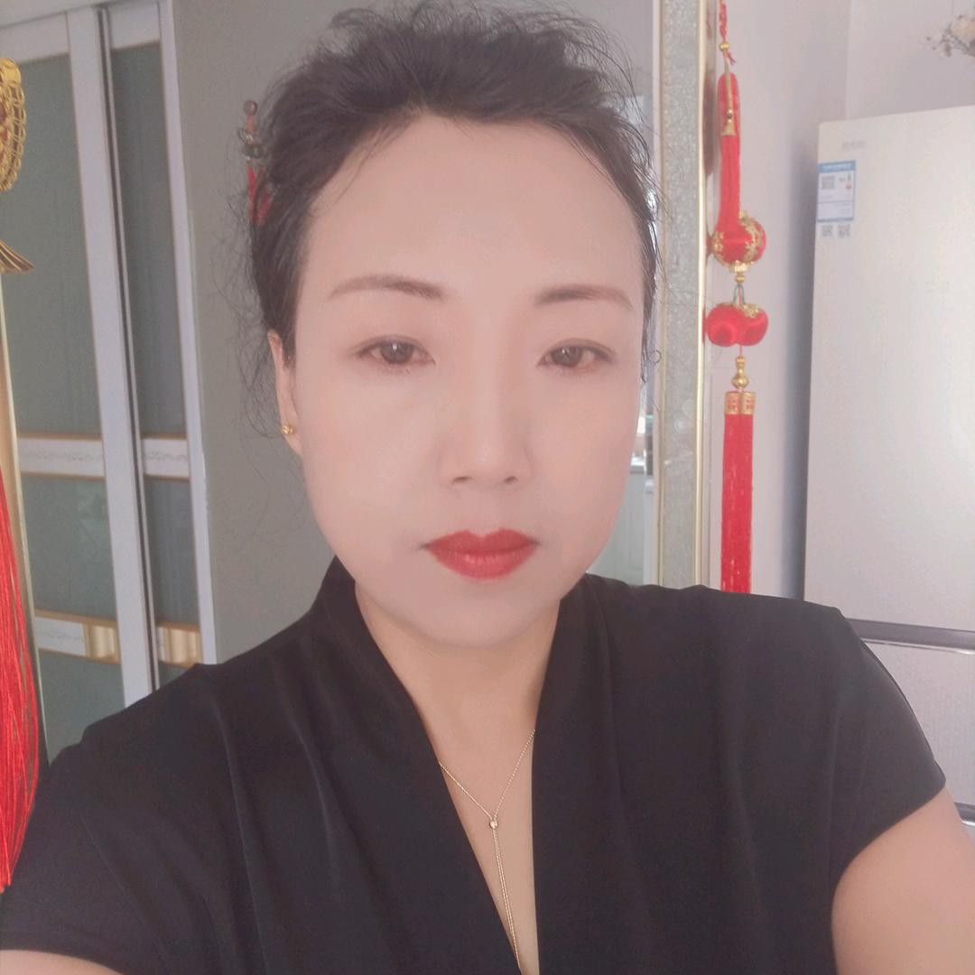小兔子🐰