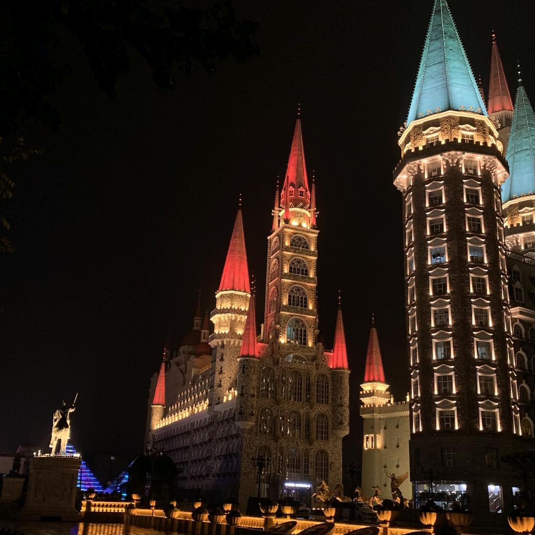 河北美术学院未来智能艺术学院