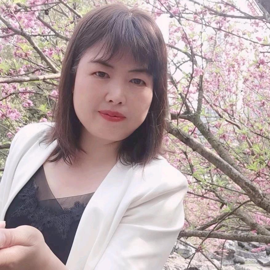 肖美秀&屁颠虫麦克风🎤