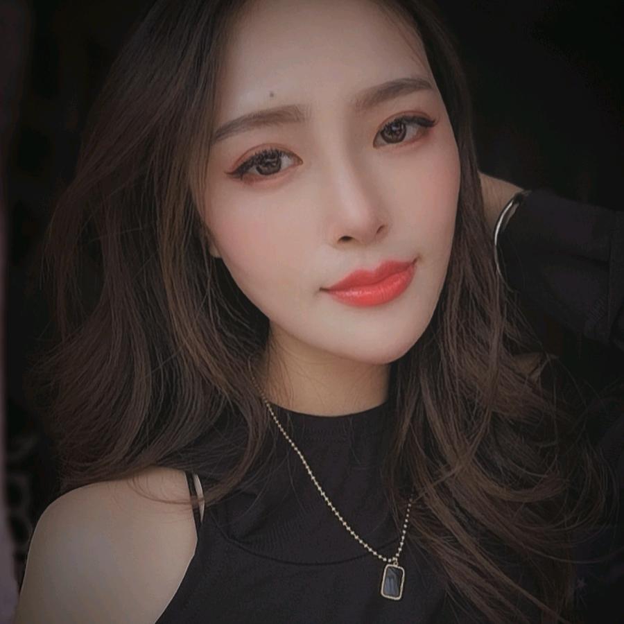 闺蜜.女装店🎀小谢