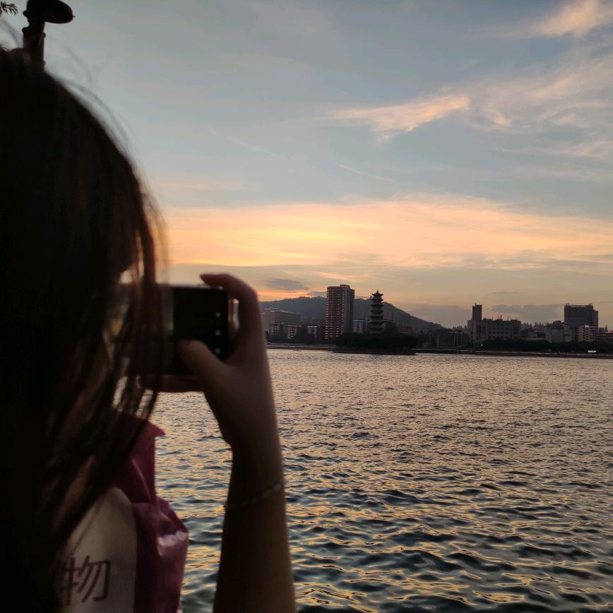 小彭友（见过张杰）