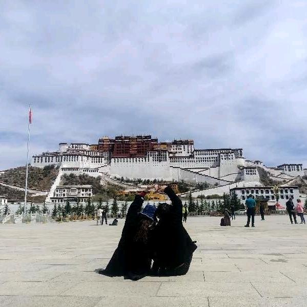 斌（请别关注，己婚）