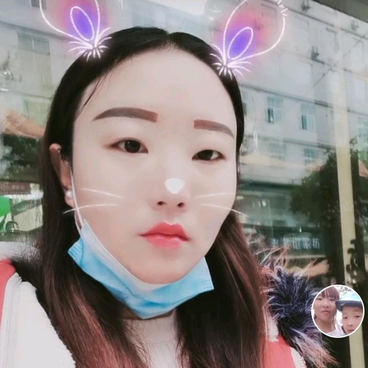 阳光灿烂