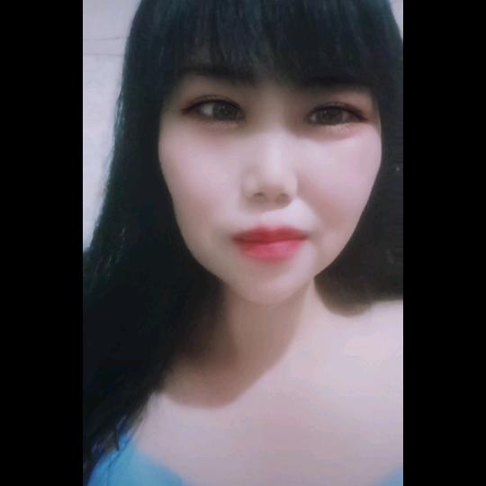 荣姐穿搭