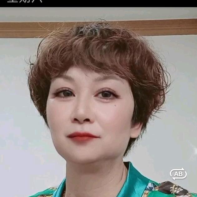 梁姐穿搭