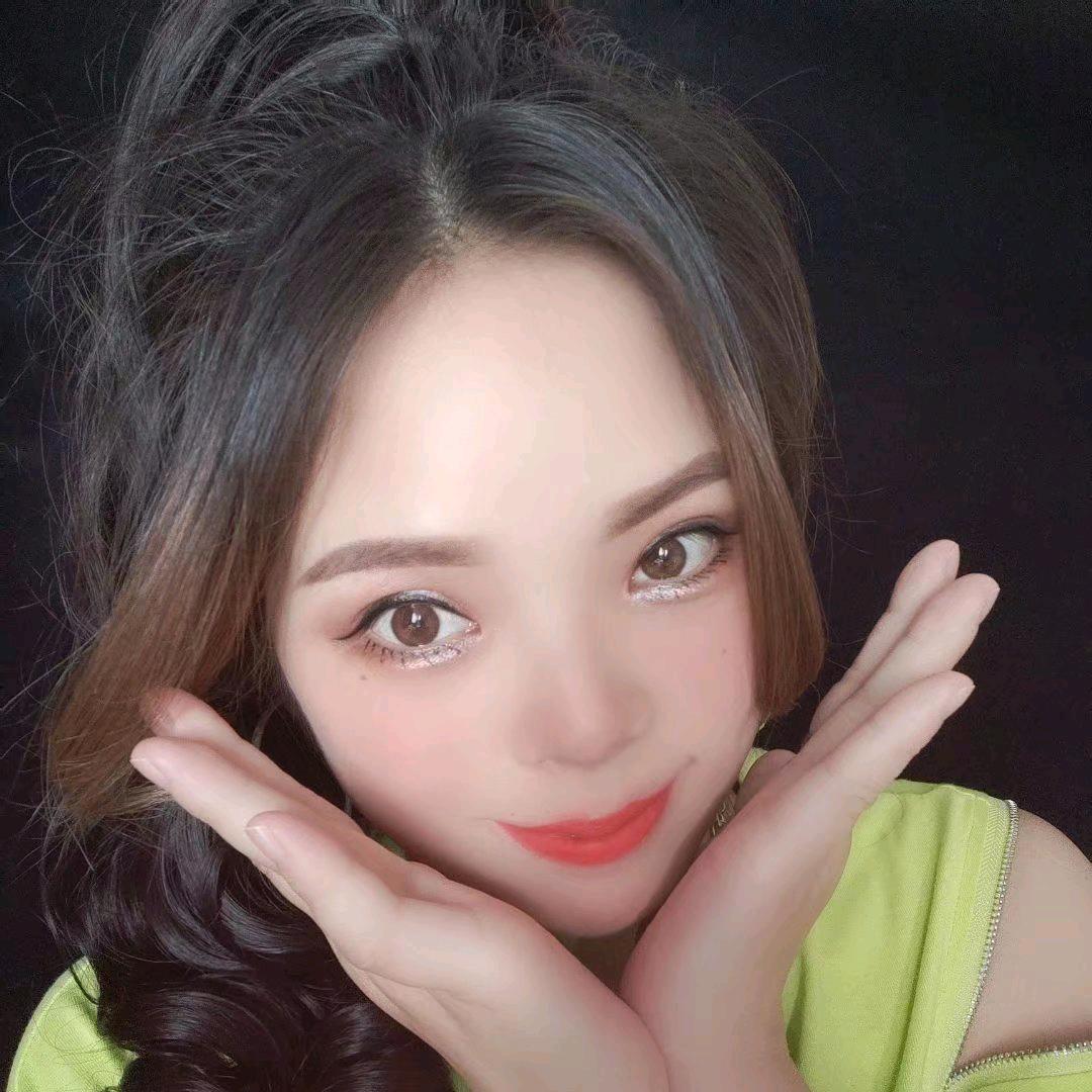 汐汐依