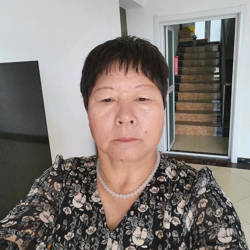 李素兰