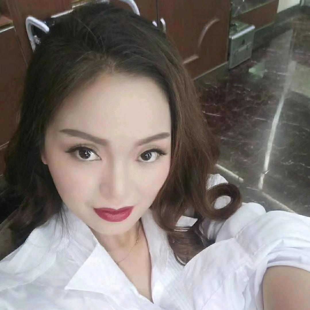 云里红鲜货火锅「梅姐」