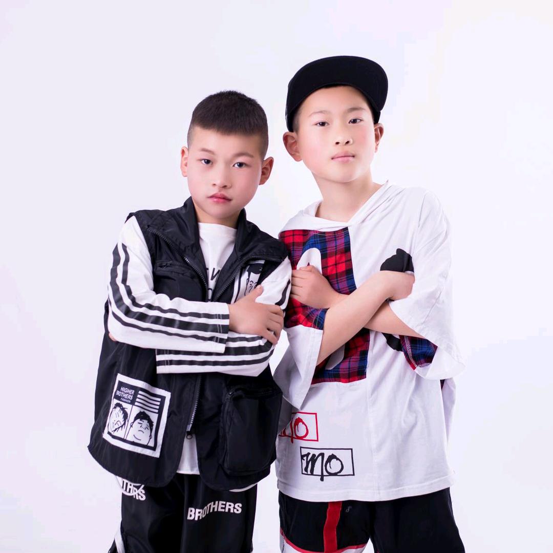 ^ω^陆地@称王^ω^