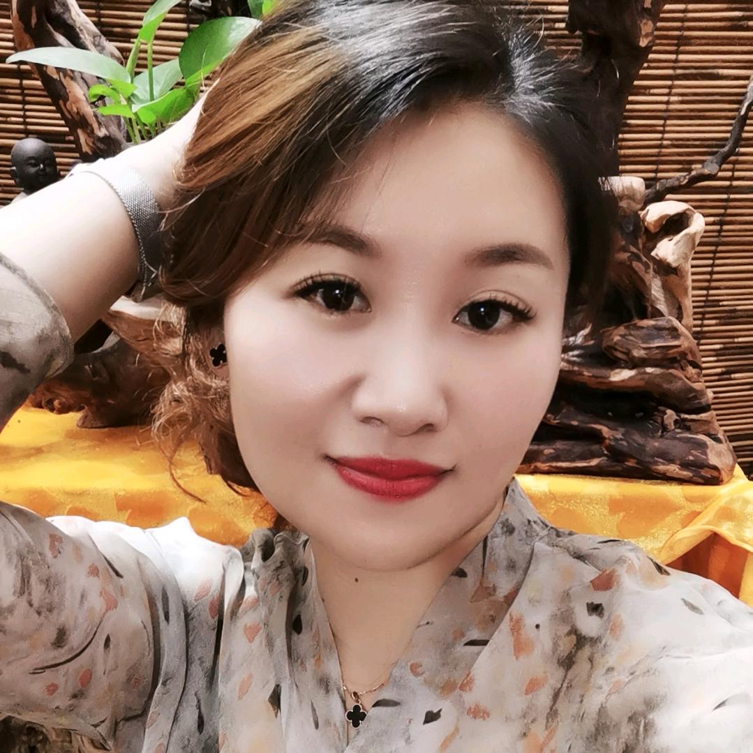 连冠客家根艺