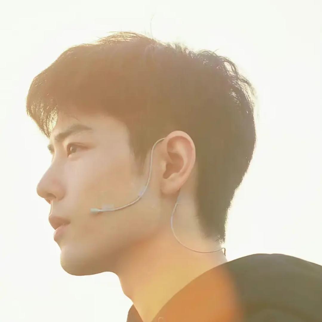 王先森🍒🍒🍒