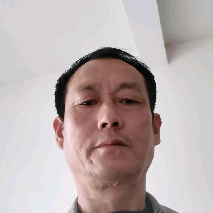 龙行天下何