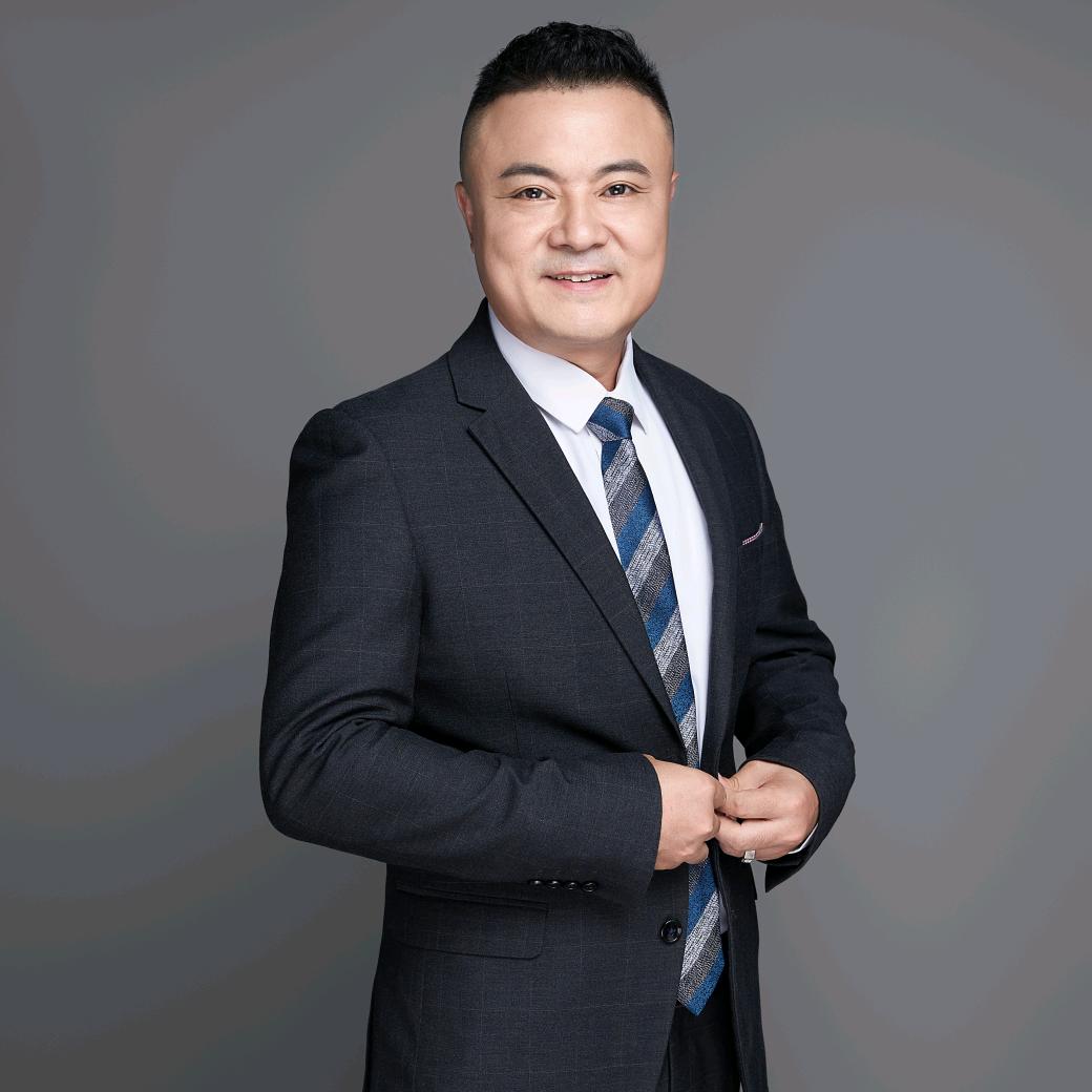 凰巢吕同学