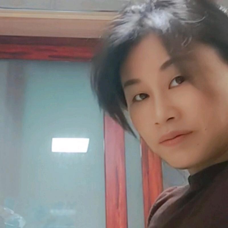 无名指dē忧伤。