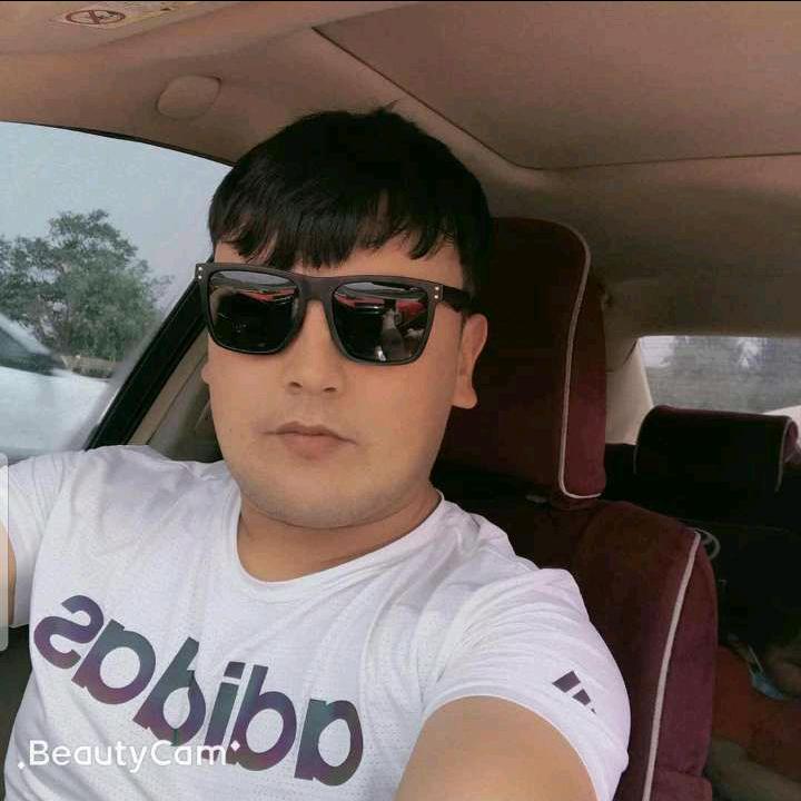 巴亚弯干果世界