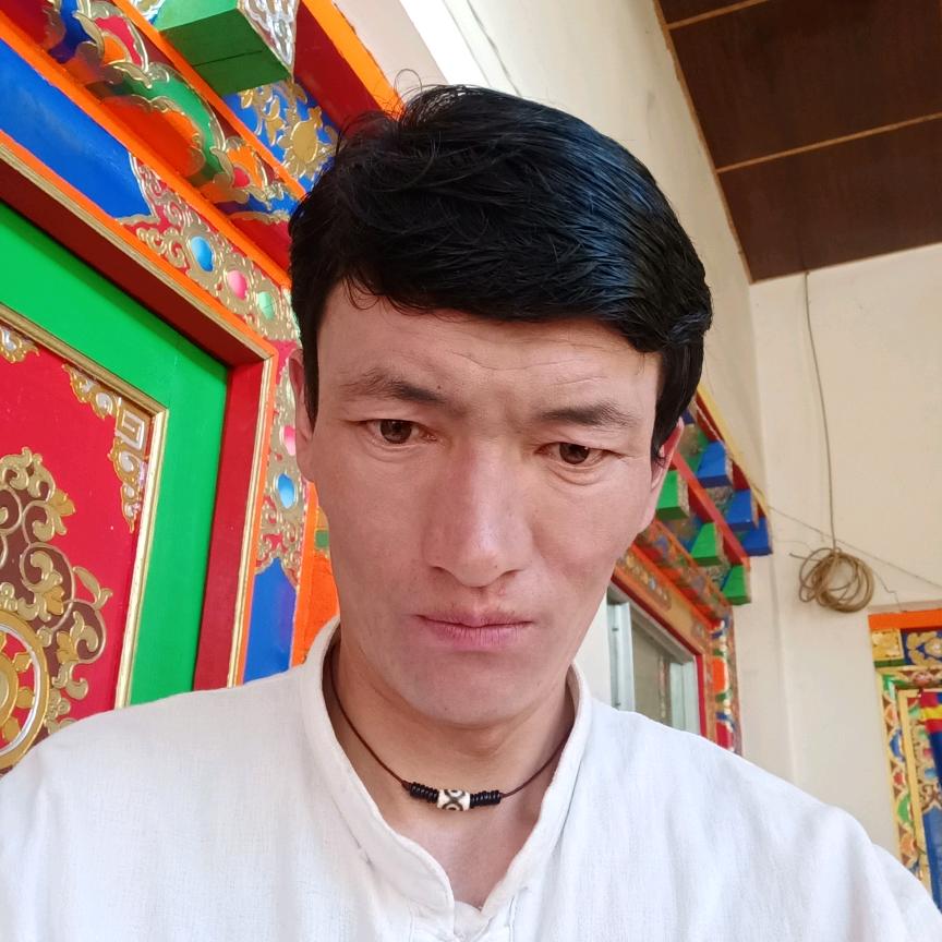 用户9840678004016