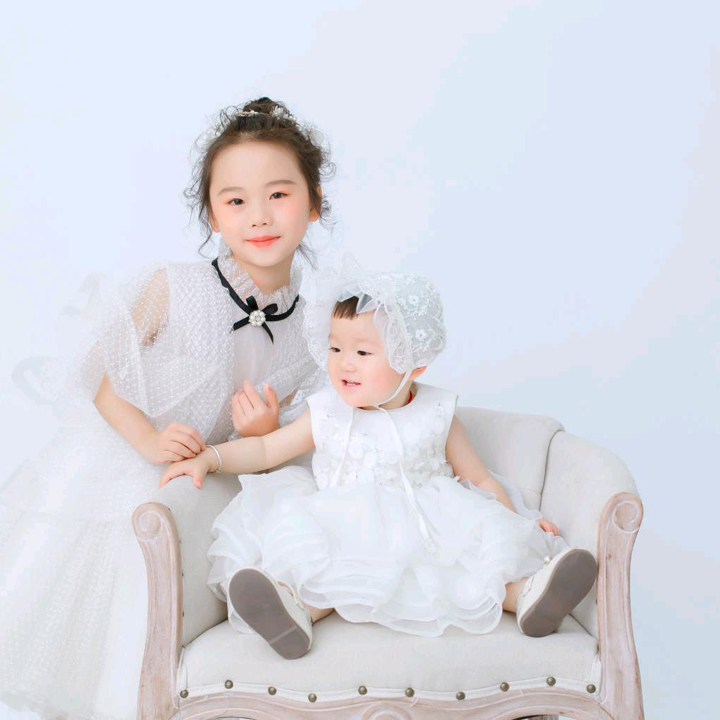 章家两姐妹