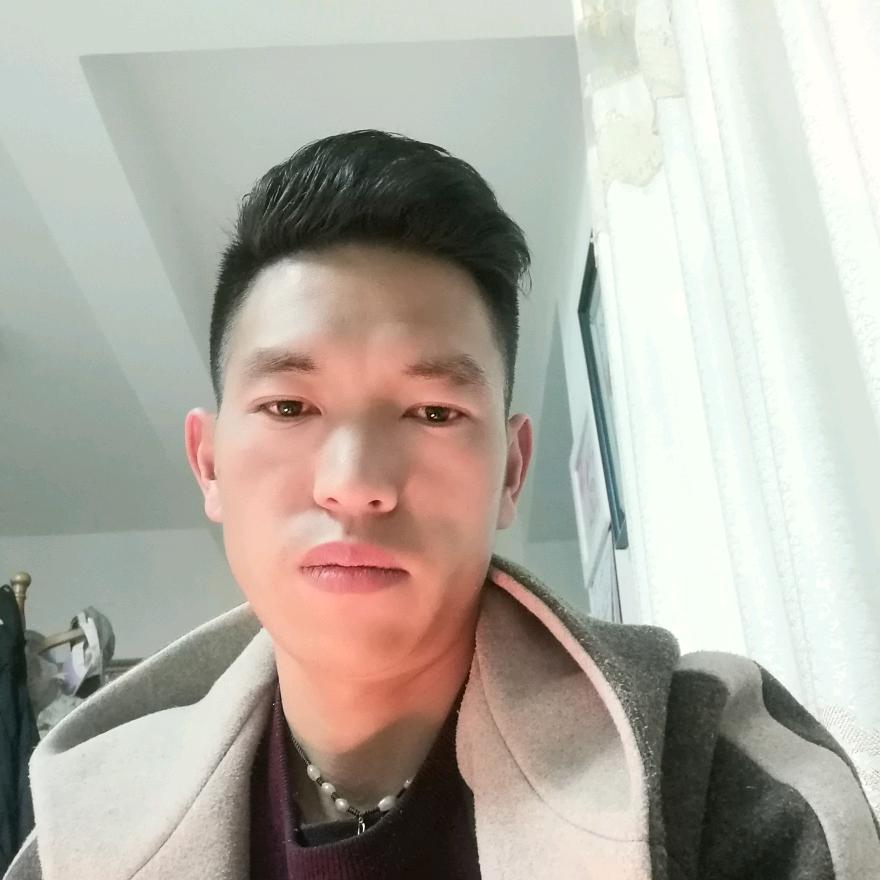 满意二手车  小彭