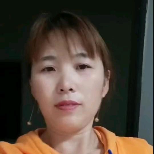 ：😊