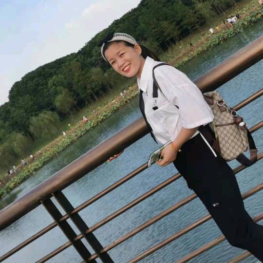 李婷婷