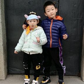 两只小淘气