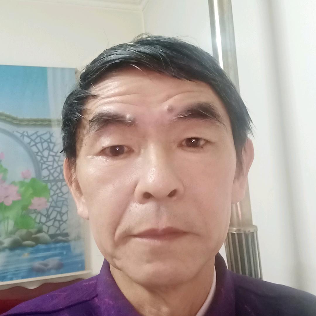 鸦鹊岭张文学（金龙泉啤酒）