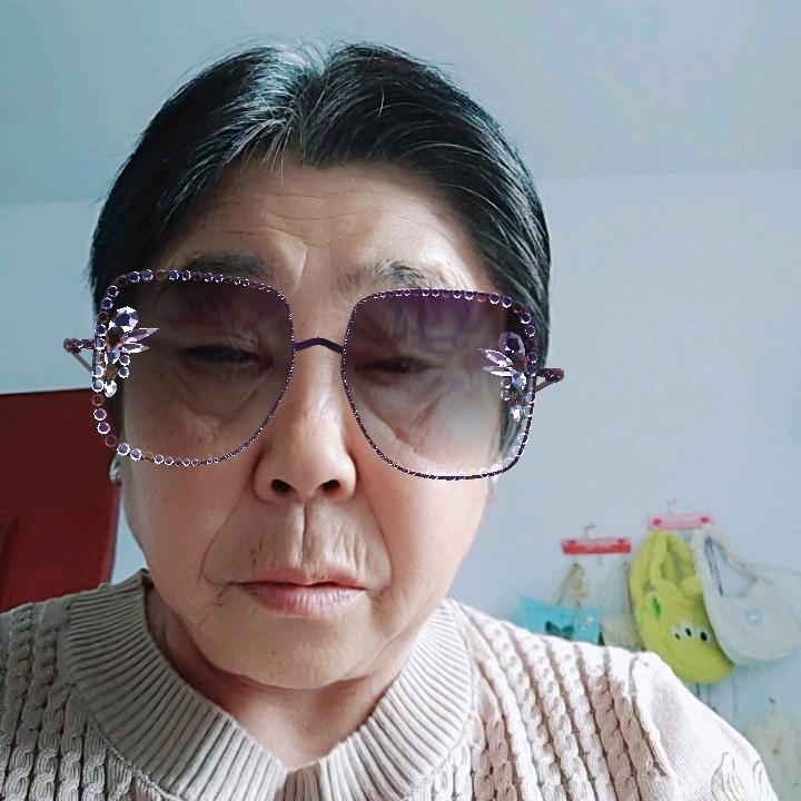 李秀珍是jenny太美