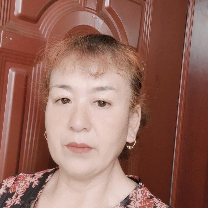 好姐妹，晚上8点左右开播