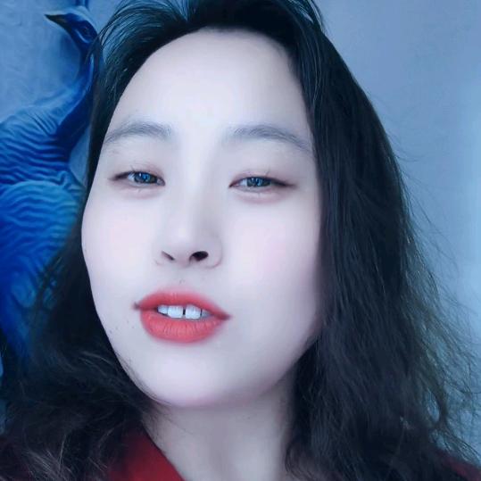 住着单间的牙